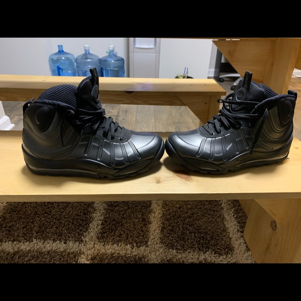 Nike foamposite boots (Bakin’ Posites)
